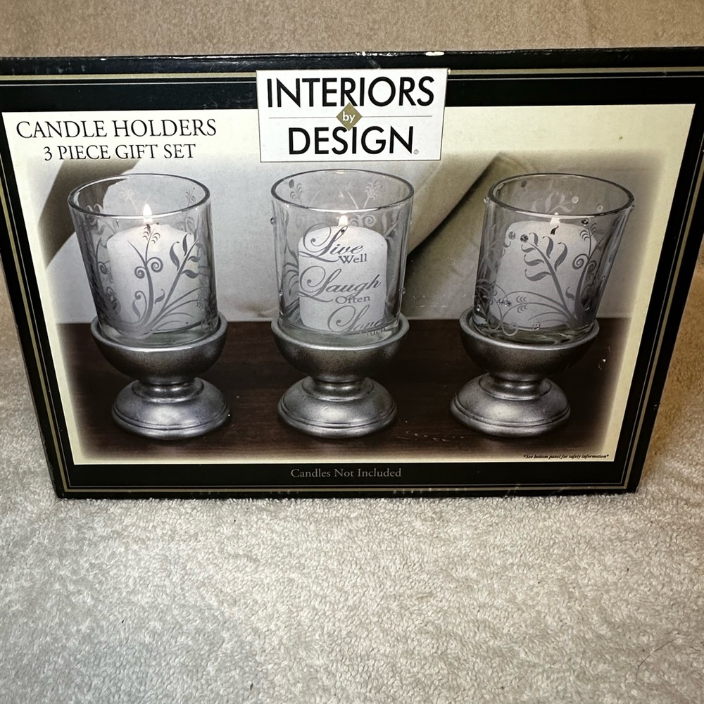 Three piece candle set